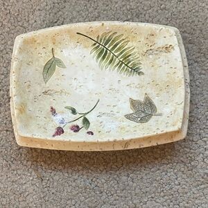 Decorative Ceramic Tray with Leaf Design